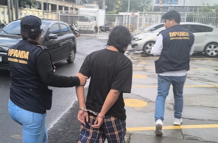 Capturan en flagrancia a alias “La Negra” y el “Gato Volador” presuntos extorsionistas