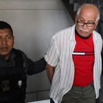 El detenido por atropellar a un motociclista en zona 9, identificado como Carlos Ovidio Acevedo Navas. Foto La Hora: Daniel Ramírez