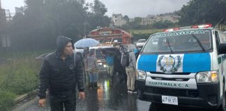 DGT multa con Q10 mil a extraurbano por tener tarjeta de operaciones vencida. Foto La Hora: ASOMBOND.