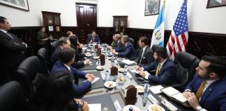 Visita oficial de congresistas estadounidenses al Palacio Legislativo.