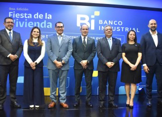 Representantes de La Fiesta de la Vivienda: Foto: La Hora/ José Orozco.