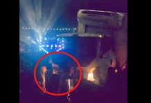 Camión embiste a multitud durante festival religioso en India