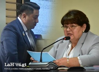 El fiscal Jorge Luis Cortés y la jueza Patricia Verás. Foto La Hora: Archivo.
