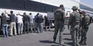 Minex confirma presencia de 18 guatemaltecos entre los detenidos durante redada en ensambladora de vehículos.