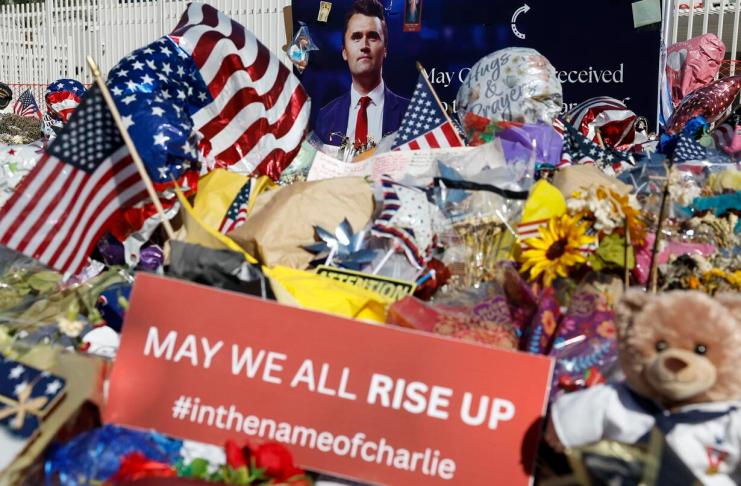 Tensión en Glendale antes del funeral de Charlie Kirk; autoridades refuerzan seguridad ante la presencia de altos funcionarios.
