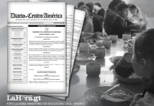 Un artículo de Ley Ganadera resta Q336 millones al programa de comida en las escuelas públicas. Diseño: La Hora / Alejandro Ramírez.
