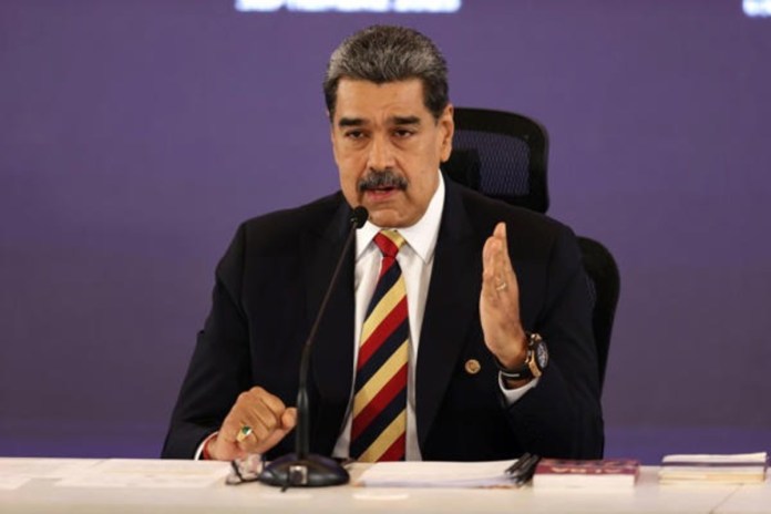 Maduro El presidente de Venezuela, Nicolás Maduro, habla en una rueda de prensa este lunes, en Caracas (Venezuela).