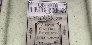 El bufete “Corporación Mayen y Asociados” está ubicado entre la 3a. avenida y 5a. calle de la zona 1. Foto La Hora: Cortesía