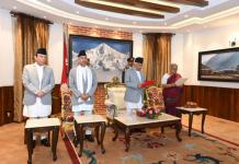 Sushila Karki jura este viernes como primera ministra interina de Nepal, convirtiéndose en la primera mujer en ocupar el cargo en la historia del país. Foto: La Hora: EFE