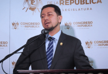 Presidencia del Congreso propone mesa técnica para iniciativa de ley que combata a mareros y pandilleros El presidente del Congreso, Nery Ramos, convocó a una mesa técnica para analizar la propuesta de ley que busca declarar terroristas a mareros y pandilleros.