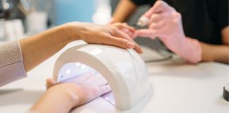 ¿Adiós a los esmaltes de uñas? prohíben las sustancias TPO y DMTA por causar daños en la salud TPO y DMTA