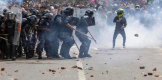 Imágenes de las protestas en Katmandú. Foto: La Hora: EFE