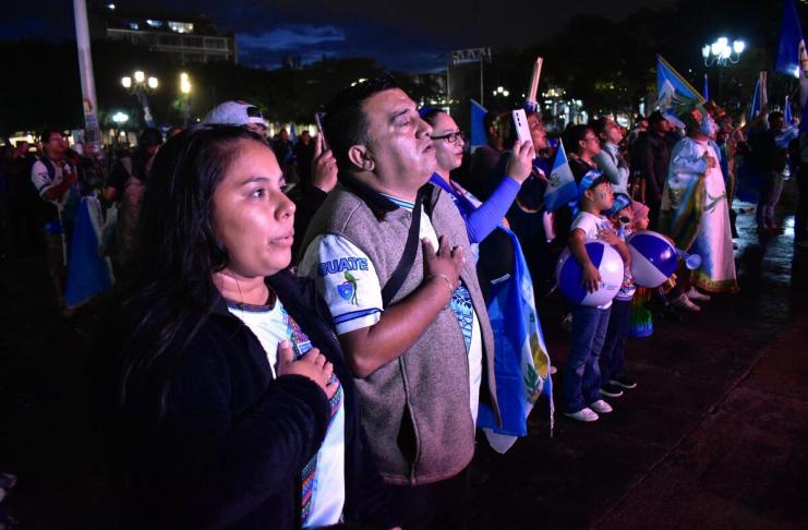 Guatemala vs. Panamá: Poca afluencia en la Plaza de la Constitución tras última derrota de la bicolor. Foto La Hora: Daniel Ramírez.