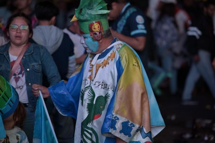 Así fue la reacción de los aficionados por la de derrota de Guatemala ante El Salvador. Foto La Hora: Fabricio Alonzo