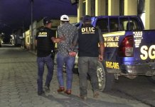 PNC recaptura a hombre por realizar disparos al aire en Jalapa PNC recapturan a hombre por realizar disparos al aire en Jalapa