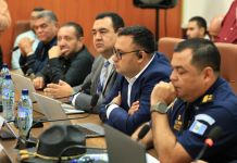 Reunión para la reforma a la Ley de Tránsito para cambiar la edad mínima de las licencias tipo A. Foto La Hora: DGT
