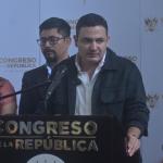 Samuel Pérez presenta querella contra fiscales del MP tras supuestas investigaciones de Raíces