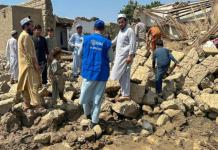 Al menos 600 personas han muerto y unas 2.000 han resultado heridas después de que un fuerte terremoto de magnitud 6,0. Foto La Hora: EFE.