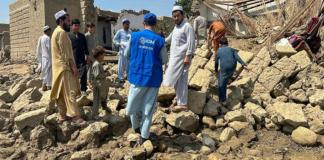 Al menos 600 personas han muerto y unas 2.000 han resultado heridas después de que un fuerte terremoto de magnitud 6,0. Foto La Hora: EFE.