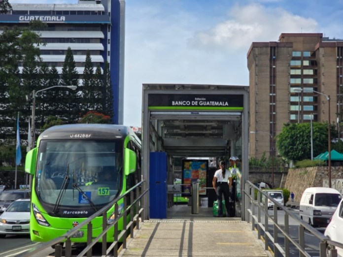Línea 13 Transmetro