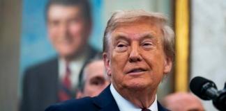 El presidente de Estados Unidos, Donald Trump, señaló este martes a su homólogo chino, Xi Jinping, de "conspirar". Foto La Hora: EFE.