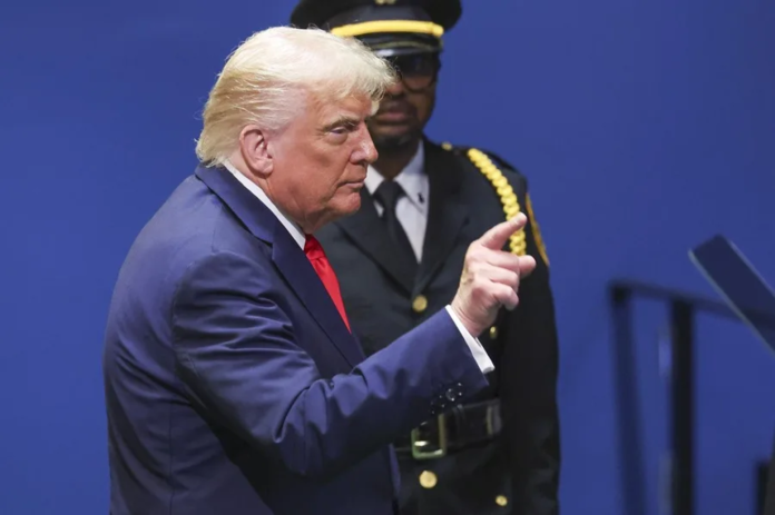 Trump cuestiona la utilidad de Naciones Unidas, que acusa de no ayudarle a acabar guerras.