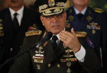 Venezuela acusa a EE. UU. de promover narrativa para una acción militar Fotografía de archivo del ministro de Defensa de Venezuela, Vladimir Padrino López. Foto: La Hora: EFE