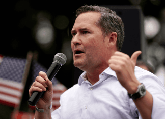 Senado de EE.UU. confirma a Mike Waltz como embajador ante la ONU, previo a la cumbre.