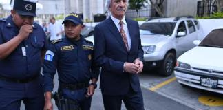 José Rubén Zamora espera respuesta de la CSJ sobre la sentencia en su contra. Foto La Hora: Daniel Ramírez