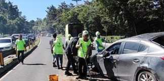 Accidente, un vehículo se vuelca en zona 15 hacia zona 5.