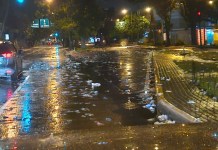 basura agua antorcha