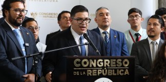 La bancada Cabal presenta una iniciativa para entregar un bono a practicantes de diversificado. Foto: Congreso de la República