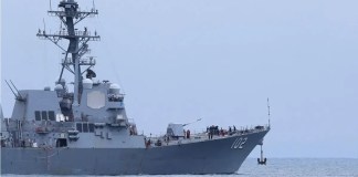 Dos aviones de combate venezolanos realizaron un sobrevuelo cercano al buque estadounidense USS Jason Dunham en una demostración de fuerza.