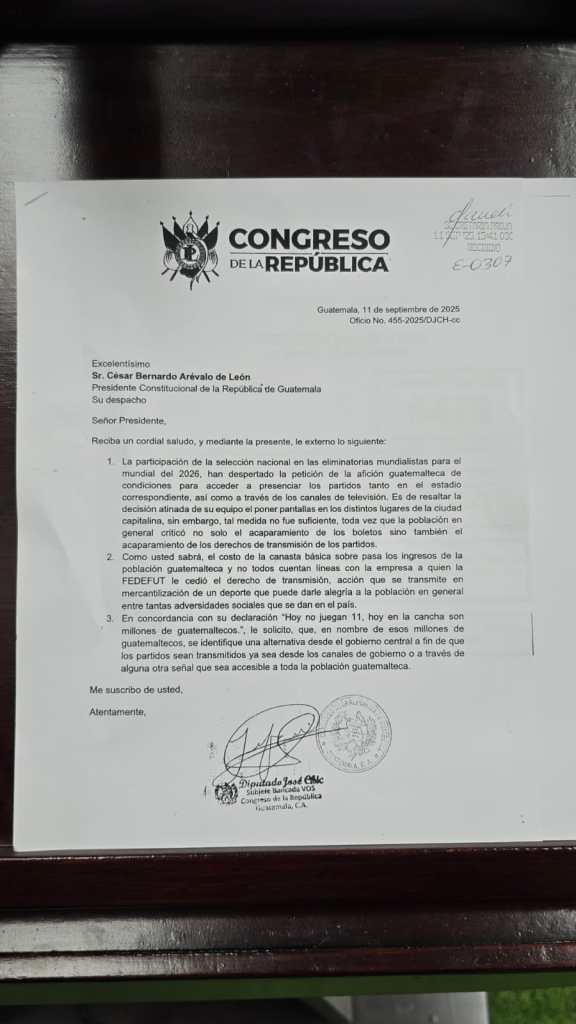 Misiva al presidente, Bernardo Arévalo, para facilitar la transmisión de los partidos de la Selección de Fútbol. Foto: Cortesía