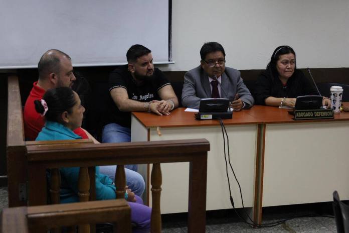 El Tribunal Quinto de Sentencia Penal condenó a dos acusados vinculados al secuestro de la hermana de la abogada Karen Fisher. Foto La Hora: Daniel Ramírez