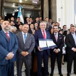 Integrantes de la comisión de Asuntos de Seguridad Nacional oficializan el dictamen favorable a la iniciativa de ley de ciberseguridad. Foto: Congreso de la República
