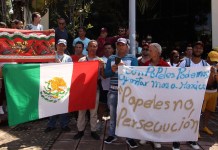 Migrantes alistan caravana en Tapachula rumbo a Ciudad de México para exigir regularización Migrantes participan en una manifestación este domingo, en el municipio de Tapachuca. Foto La Hora: EFE