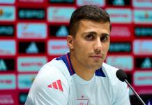 Rodri quiere el Balón de Oro para Lamine Yamal o Pedri, pero destaca a Dembélé y Vitinha Rodri ve su sucesor al Balón de Oro entre Dembélé y Vitinha