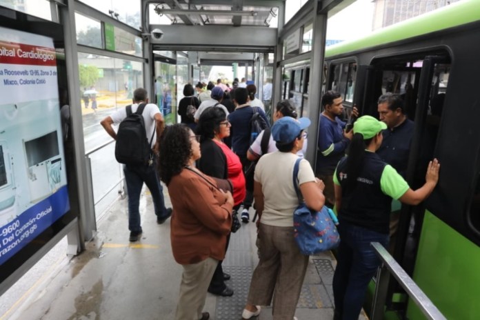 Línea 13 Transmetro