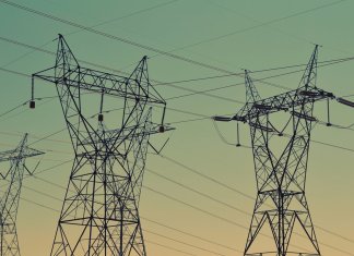 MEM realiza modificación a bases de licitación Pet 3-2025 para modernización del transporte de electricidad.