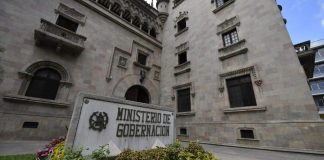 Mingob lanza reglamento para presentación y tramite de denuncias por irregularidades administrativas.