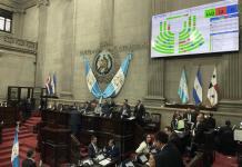 Iniciativa contra lavado será analizada por dos comisiones, proyectos de ley avanzan con lecturas Los diputados avanzaron con varias iniciativas de ley, como la de eliminar el impuesto a herencias, donaciones y legados. Foto: La Hora / José Orozco