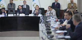 Los jefes de bloque apoyaron las agendas que presentó la junta directiva para las plenarias del 2 y 4 de septiembre. Foto: La Hora / Fabricio Alonzo