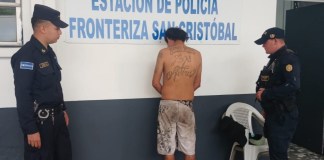 Capturan a presunto marero perteneciente a la clica Sureños en El Salvador.
