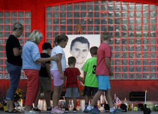 Vigilia en memoria de Charlie Kirk en Utah Foto: La Hora: Vatican News