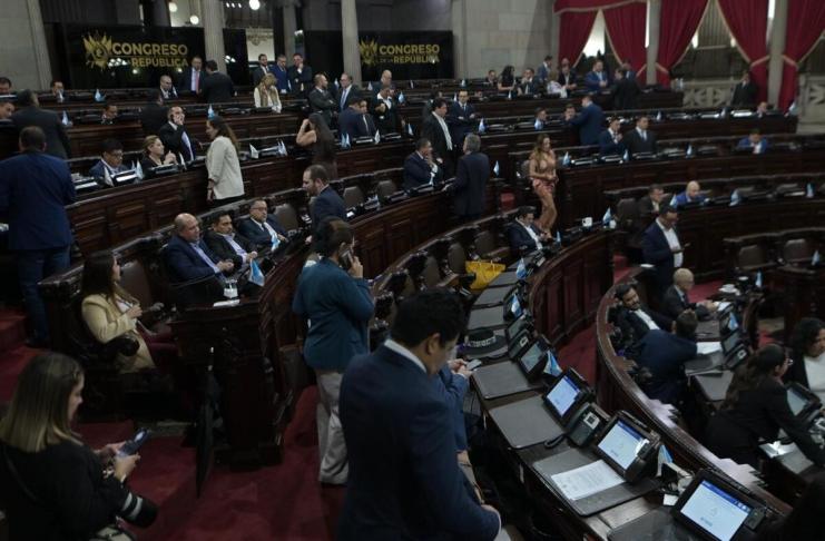 Los diputados adelantaron la aprobación de reformas a la Ley de Competencia. Foto: La Hora / Fabricio Alonzo