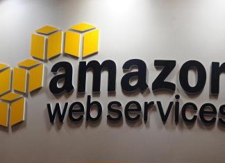Fotografía del logo de Amazon Web Services (AWS). EFE/EVERETT KENNEDY BROWN