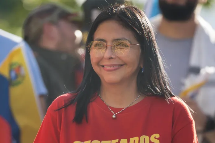 Delcy Rodríguez ofreció a EE.UU. un gobierno en Venezuela sin Maduro, según el Miami Herald Delcy