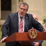 "Se está robando la vida de las personas", afirma Arévalo por congelamiento de fondos en caso UNOPS.