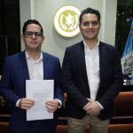 Abogados presentan una asistencia para la debida ejecutoria de la sentencia 6175-2023. Foto La Hora: Daniel Ramírez.